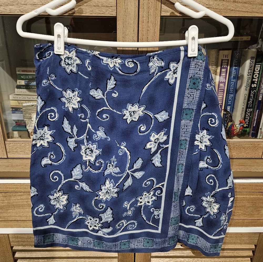 Wrap around skirt